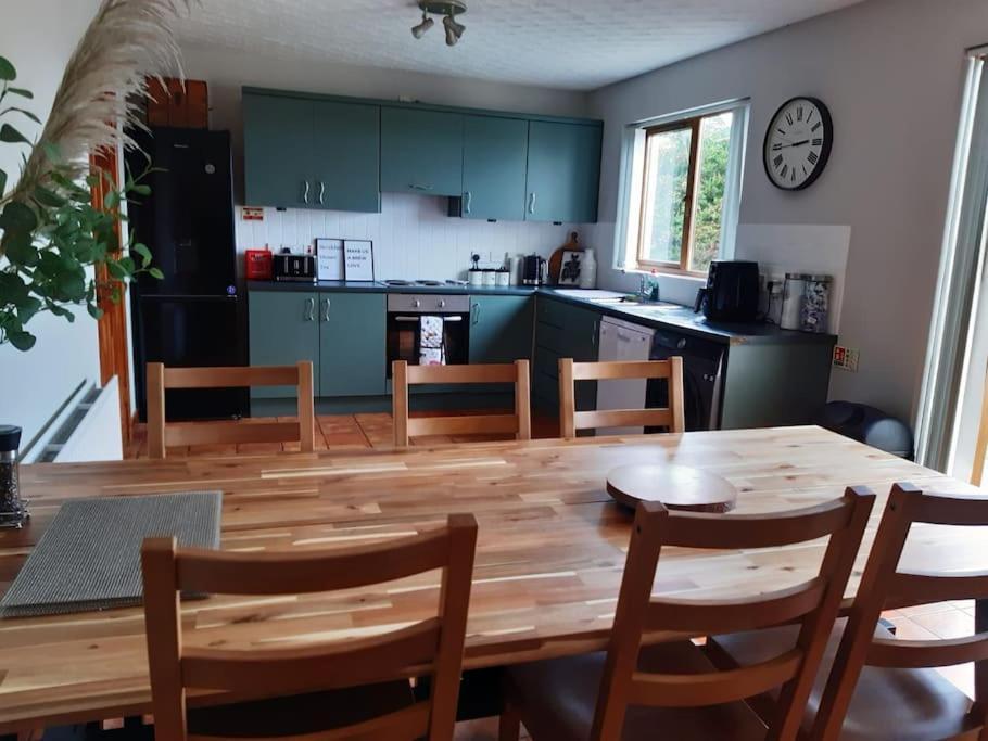 Whitepark Cottage - Your Home Away From Home باليكاسل المظهر الخارجي الصورة