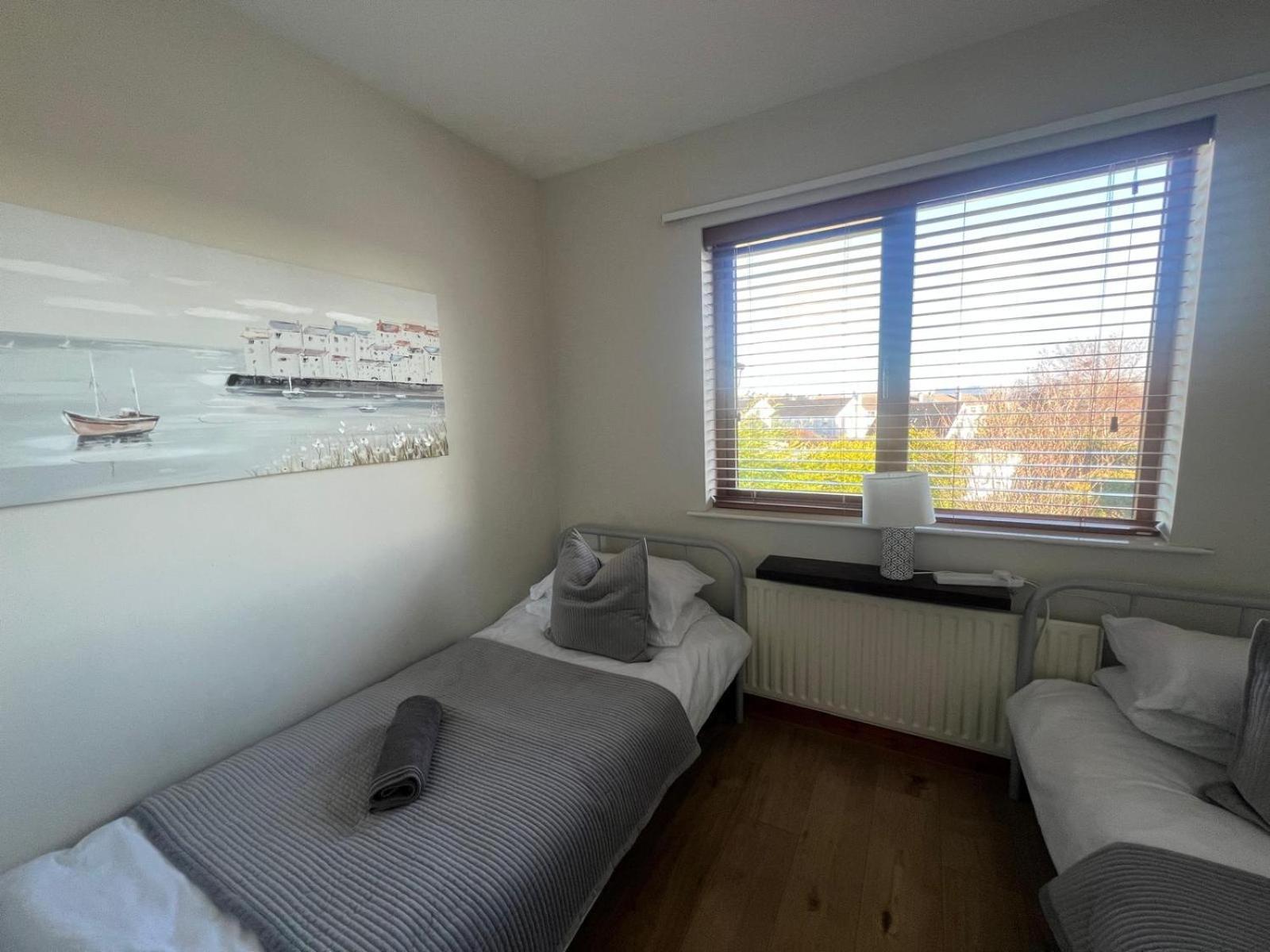 Whitepark Cottage - Your Home Away From Home باليكاسل المظهر الخارجي الصورة