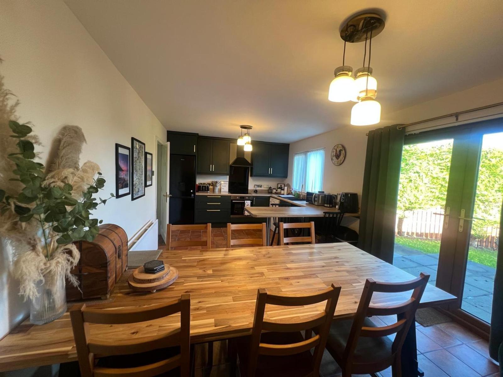 Whitepark Cottage - Your Home Away From Home باليكاسل المظهر الخارجي الصورة